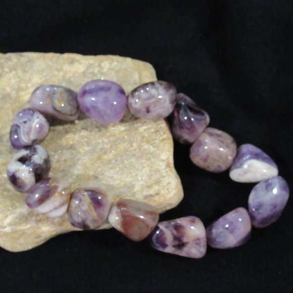 Natural Amethyst Stone Stretch Bracelet - Picture 1 of 7